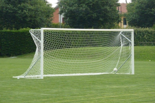 Εικόνα της Poarta Fotbal Aluminiu 7.32x2.44 m, cu cadru fix de sol